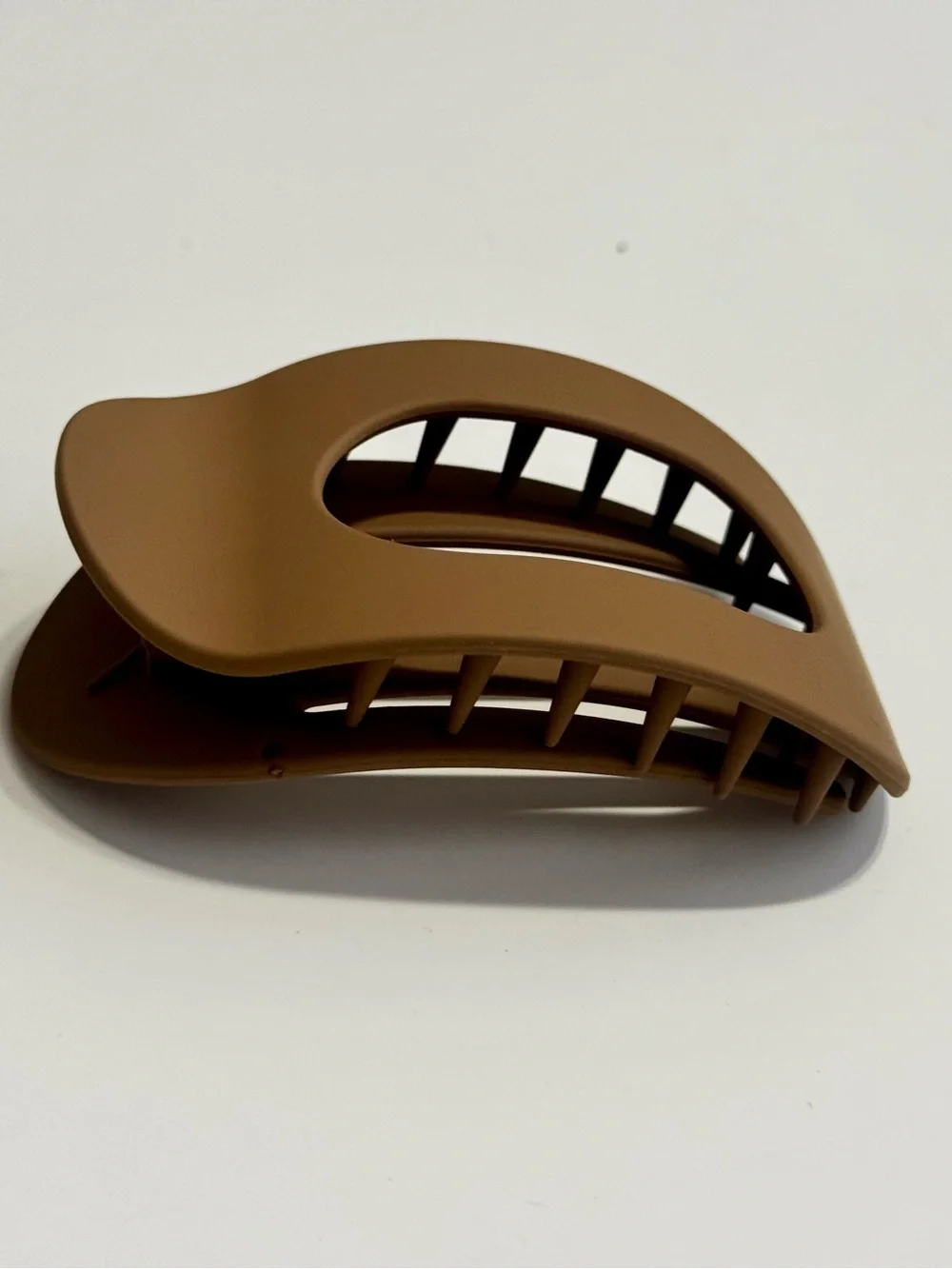 Taupe Khaki Tan Hair Claw Clip - Classic Light Brown